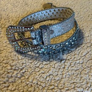 Silver Rhinestone Girl’s Belt - Sparkle Accent